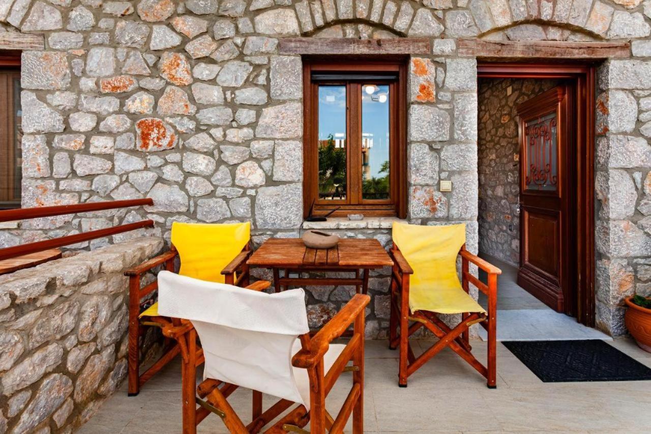 Stone Villas Dukes Parálion Ástros Bagian luar foto