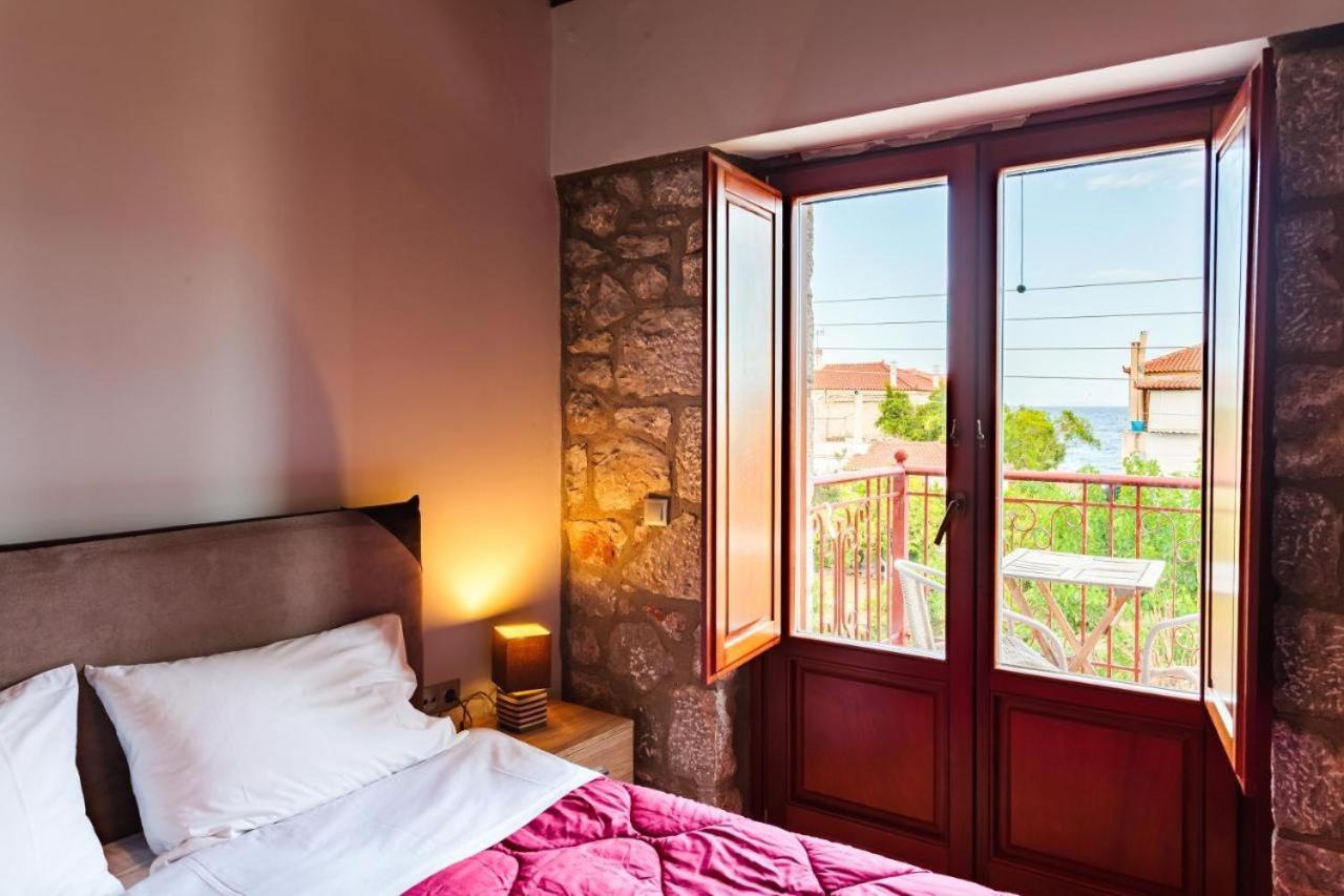 Stone Villas Dukes Parálion Ástros Bagian luar foto